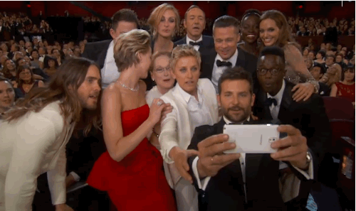 Oscars selfie gif