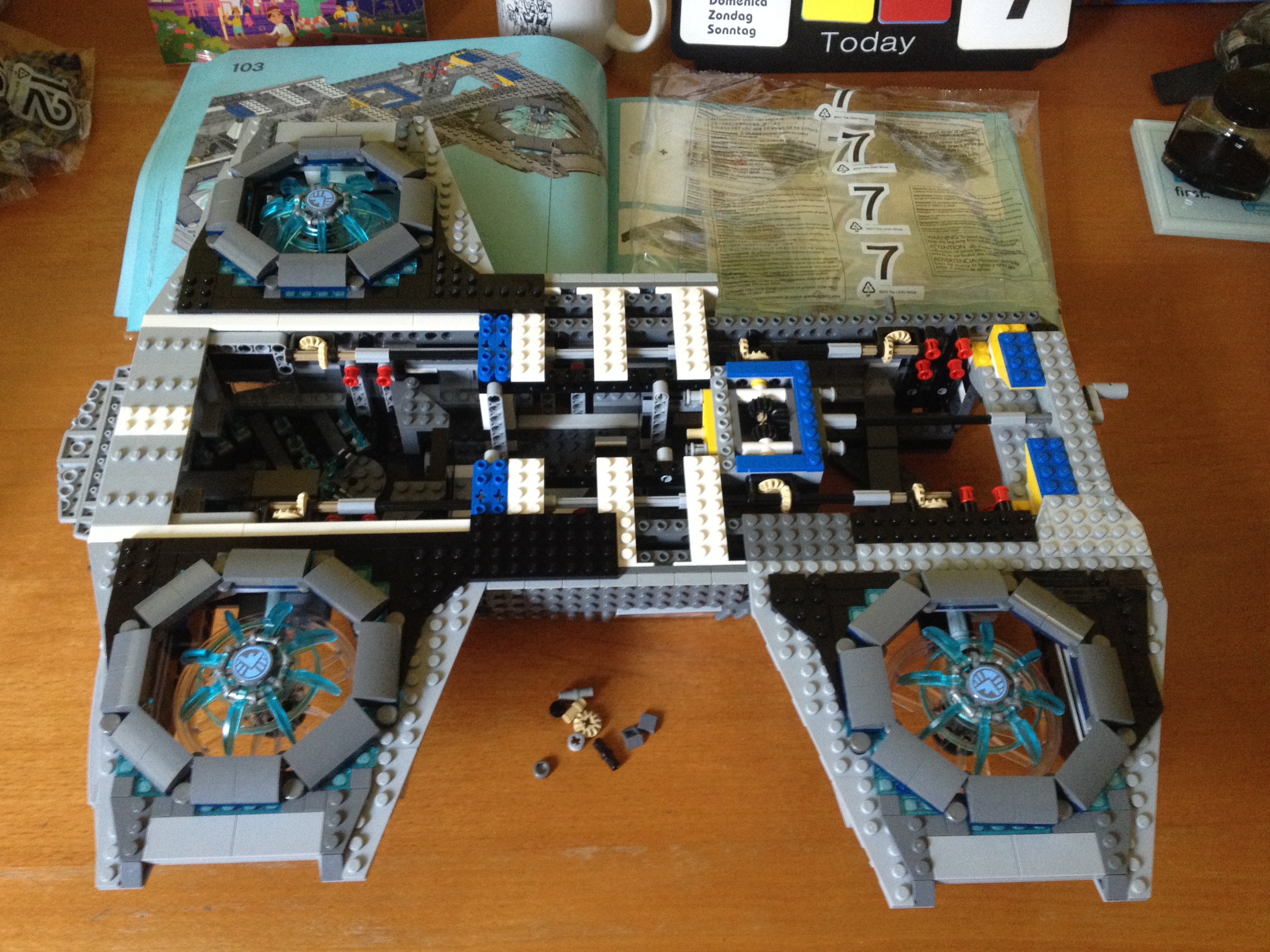 Lego SHIELD Helicarrier with three turbines